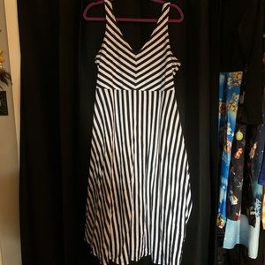 Women’s plus size dress